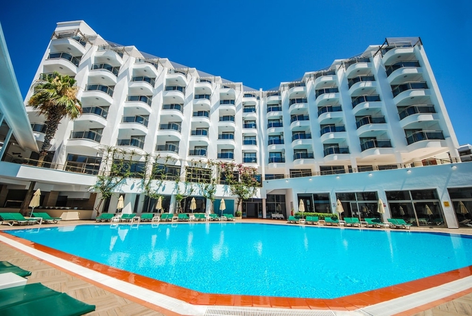 Imagen de la piscina del Kalemci Hotel. Foto 19