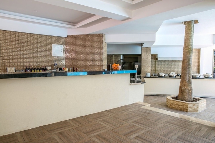 Imagen del bar/restaurante del Kalemci Hotel. Foto 7