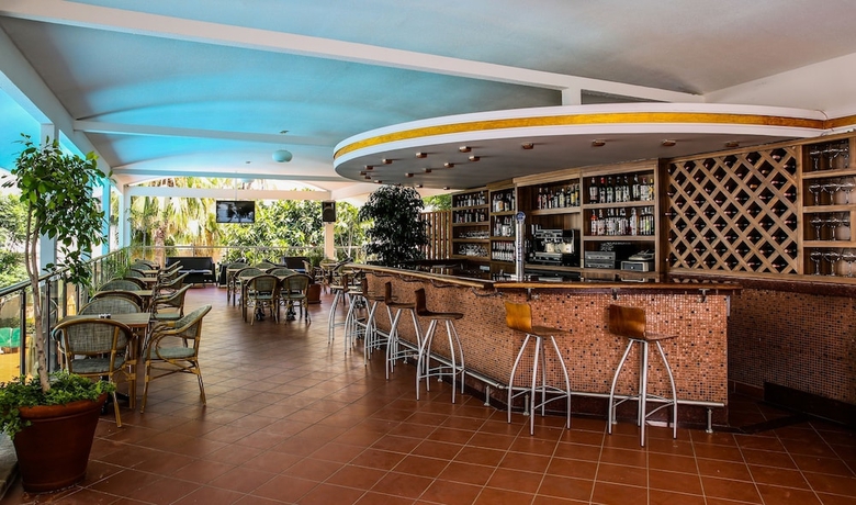 Imagen del bar/restaurante del Kalemci Hotel. Foto 8