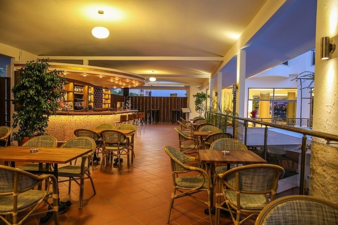 Imagen del bar/restaurante del Kalemci Hotel. Foto 10