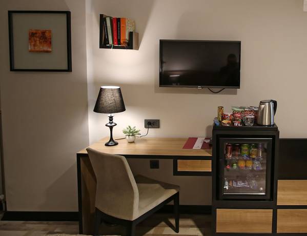Imagen de la habitación del Kalevera Hotel. Foto 14