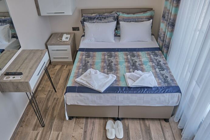 Imagen de la habitación del Kalispera Hotel. Foto 9
