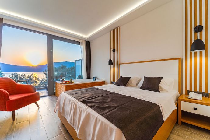 Imagen de la habitación del Kalkan Beach Park Hotel. Foto 13