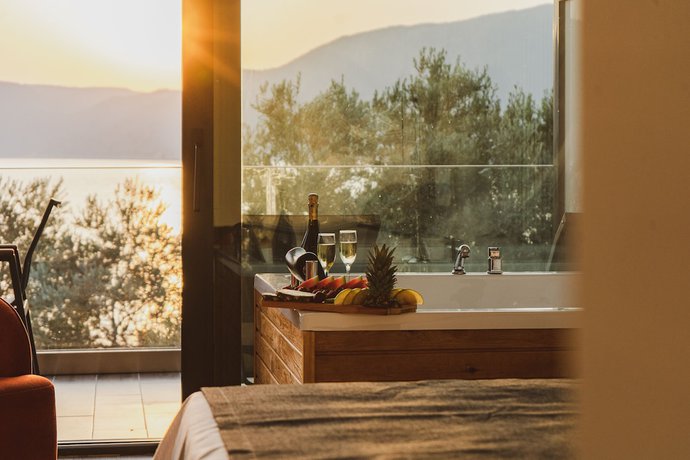 Imagen de la habitación del Kalkan Beach Park Hotel. Foto 15