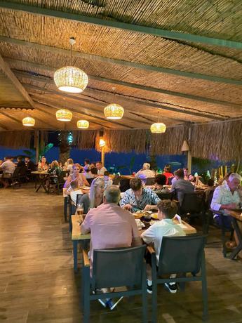 Imagen del bar/restaurante del Kalkan Beach Park Hotel. Foto 10