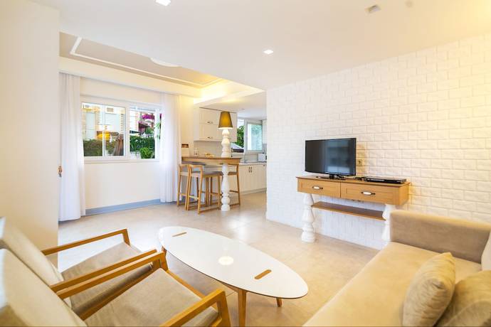 Imagen de la habitación del Kalkan Suites. Foto 3