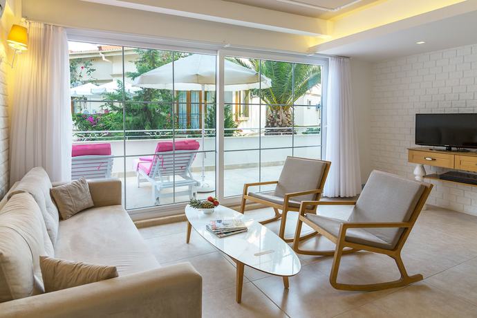 Imagen de la habitación del Kalkan Suites. Foto 8