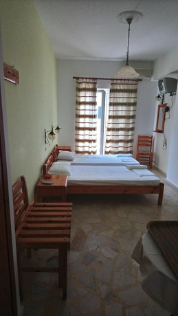 Imagen de la habitación del Kallirroi Studios. Foto 8