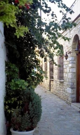 Imagen de los exteriores del Kallirroi Studios. Foto 12