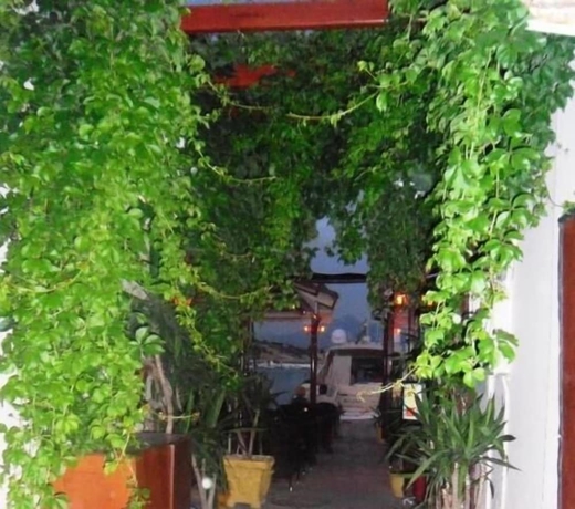 Imagen de los exteriores del Kallirroi Studios. Foto 13