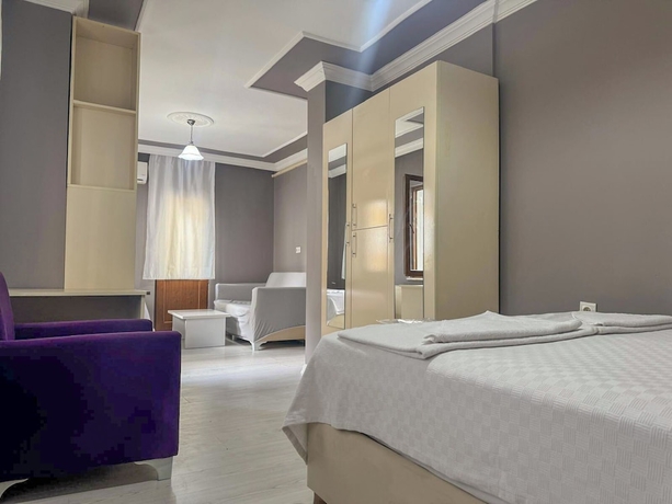 Imagen de la habitación del Kalmuk Suite Hotel. Foto 6