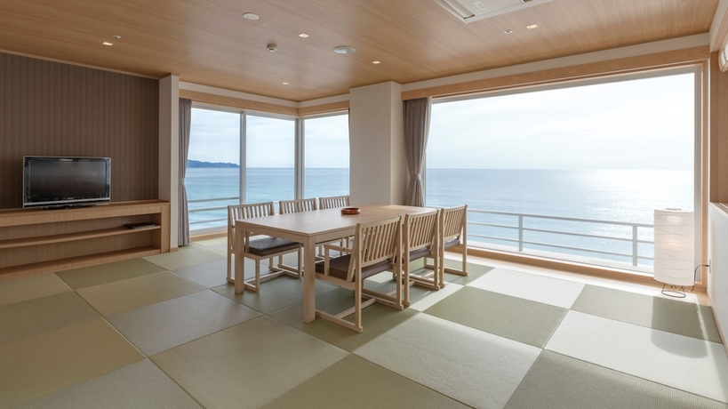 Imagen de la habitación del Kamogawa Grand Hotel. Foto 13