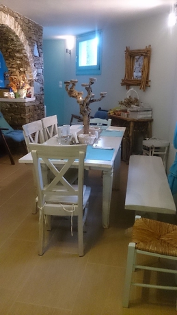 Imagen de los interiores del Kampos Home. Foto 16