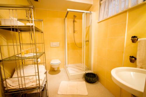 Imagen de la habitación del Kanzel Residences. Foto 7