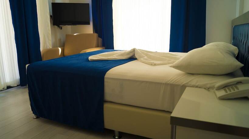 Imagen de la habitación del Kaptan Suit Otel. Foto 19