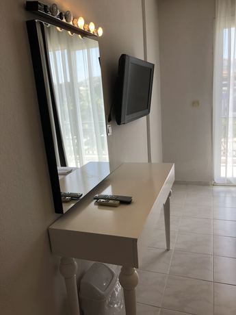 Imagen de la habitación del Karadede Hotel. Foto 4
