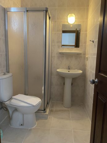 Imagen de la habitación del Karadede Hotel. Foto 7