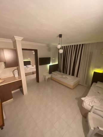 Imagen de la habitación del Karadede Hotel. Foto 12