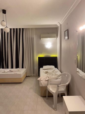 Imagen de la habitación del Karadede Hotel. Foto 17