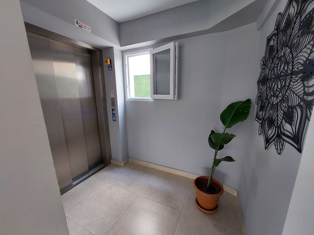 Imagen de los interiores del Karden Otel. Foto 18