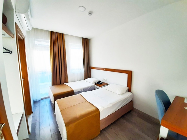 Imagen de la habitación del Karden Otel. Foto 10