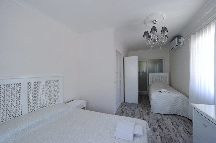 Imagen de la habitación del Karianda Hotel. Foto 9