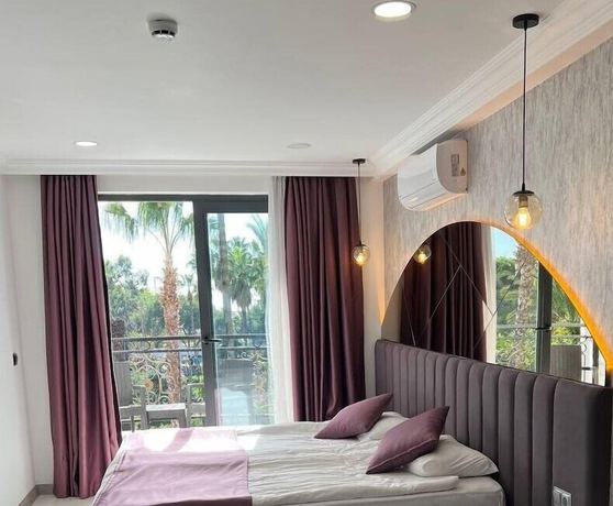 Imagen de la habitación del Karikatur Bi Hotel. Foto 12