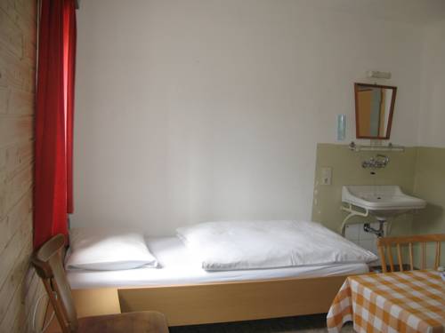 Imagen de la habitación del Karl-volkert Haus. Foto 11