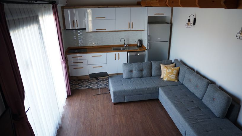 Imagen de la habitación del Karyada Hotel. Foto 2