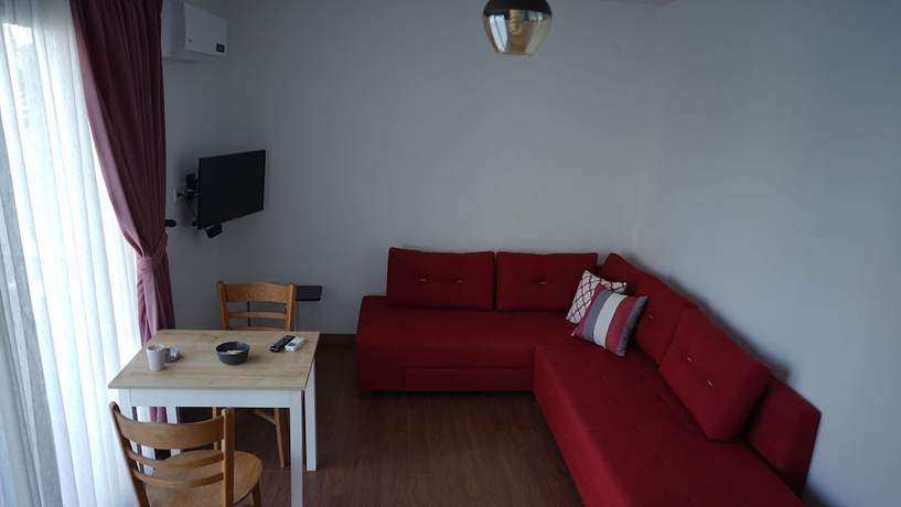 Imagen de la habitación del Karyada Hotel. Foto 3