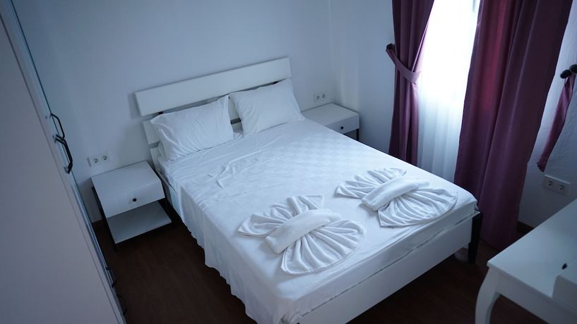 Imagen de la habitación del Karyada Hotel. Foto 5