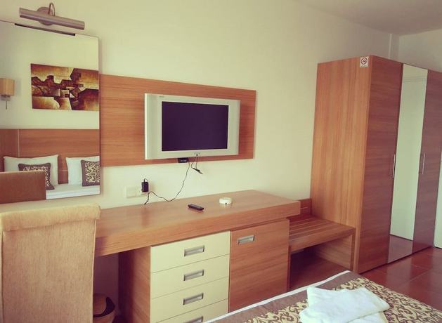 Imagen de la habitación del Kas Lemon Hotel. Foto 5