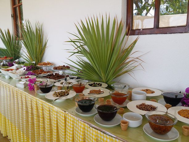 Imagen del bar/restaurante del Kas Lemon Hotel. Foto 3