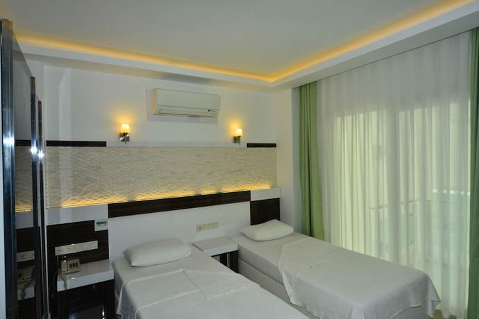 Imagen de la habitación del Kas Maki Hotel. Foto 15