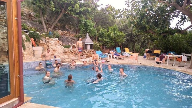 Imagen de la piscina del Kas Maki Hotel. Foto 20