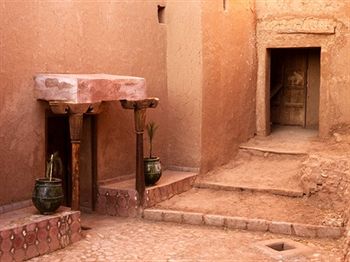 Imagen general del Kasbah ait abou. Foto 10