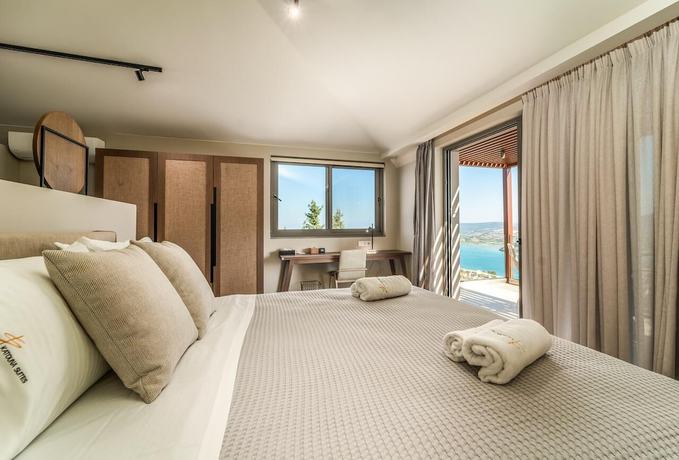 Imagen de la habitación del Katouna Suites Luxury Boutique Hotel - Adults Only. Foto 7
