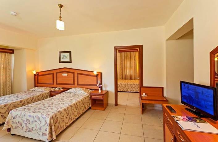Imagen de la habitación del Katrancı Park Hotel. Foto 7