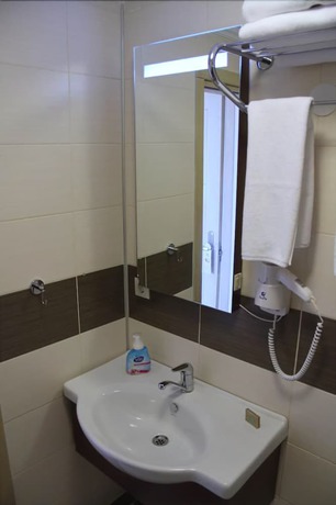 Imagen de la habitación del Kaunos Hotel. Foto 8