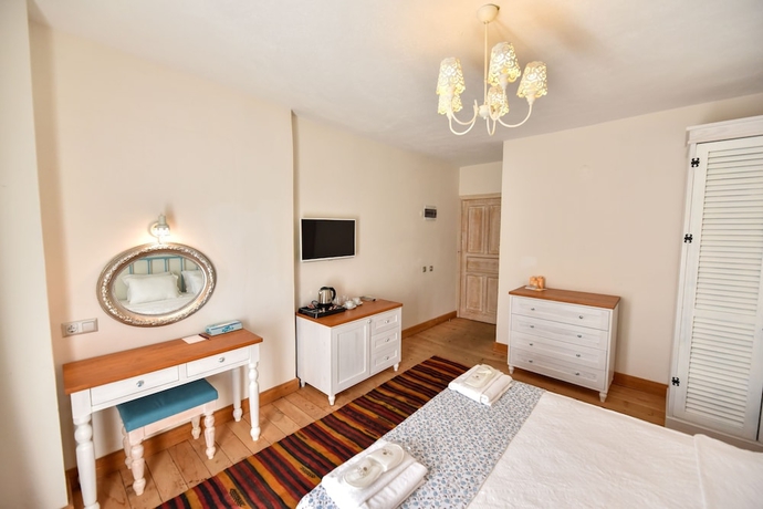 Imagen de la habitación del Kaya Amari Hotel. Foto 8