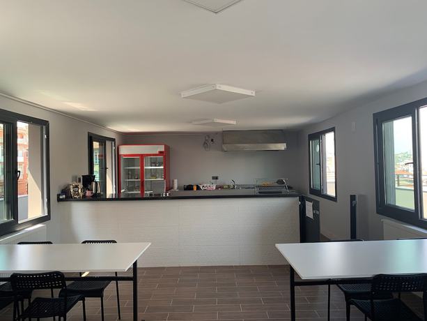 Imagen de los interiores del Kayhan Hotel. Foto 17