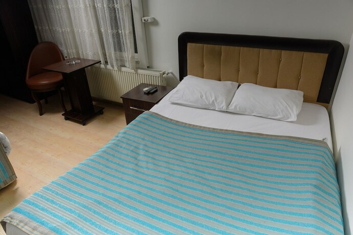 Imagen de la habitación del Kayi Otel. Foto 11