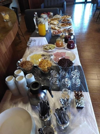 Imagen del bar/restaurante del Kedros Chalet. Foto 4