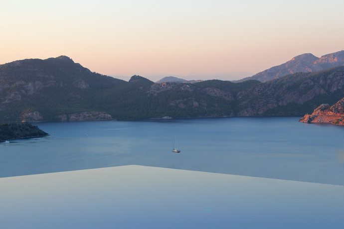 Imagen de la piscina del Kekik Otel Selimiye. Foto 17