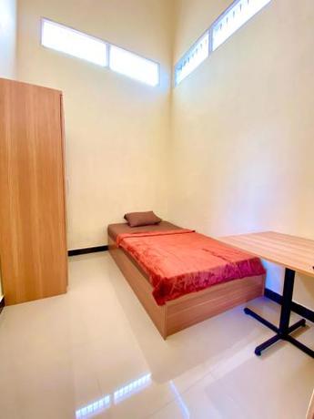 Imagen de la habitación del Kelud Syariah Guesthouse. Foto 19