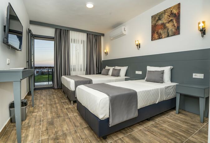 Imagen general del Kensington Kerdime Beach Hotel. Foto 1