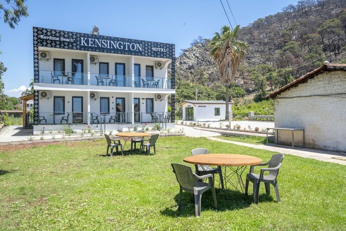 Imagen general del Kensington Kerdime Beach Hotel. Foto 2