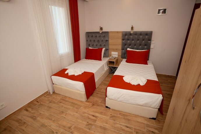 Imagen de la habitación del Kent Otel, FETHIYE. Foto 13