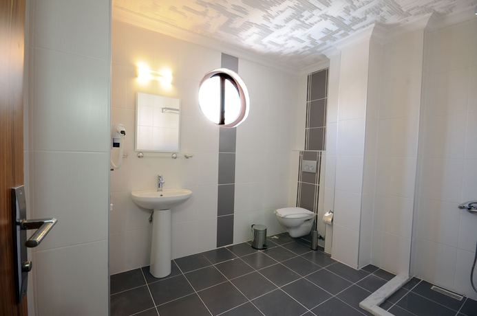 Imagen de la habitación del Kent Studyo Hotel. Foto 9
