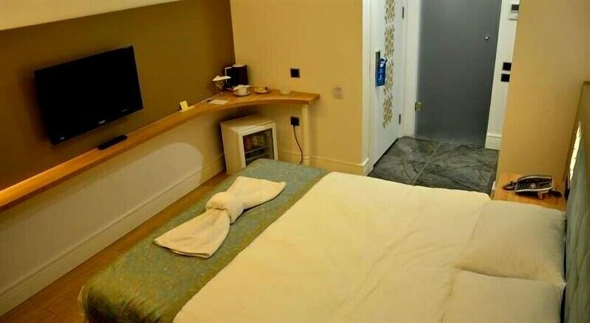 Imagen de la habitación del Kentpark Exclusive Hotel. Foto 3
